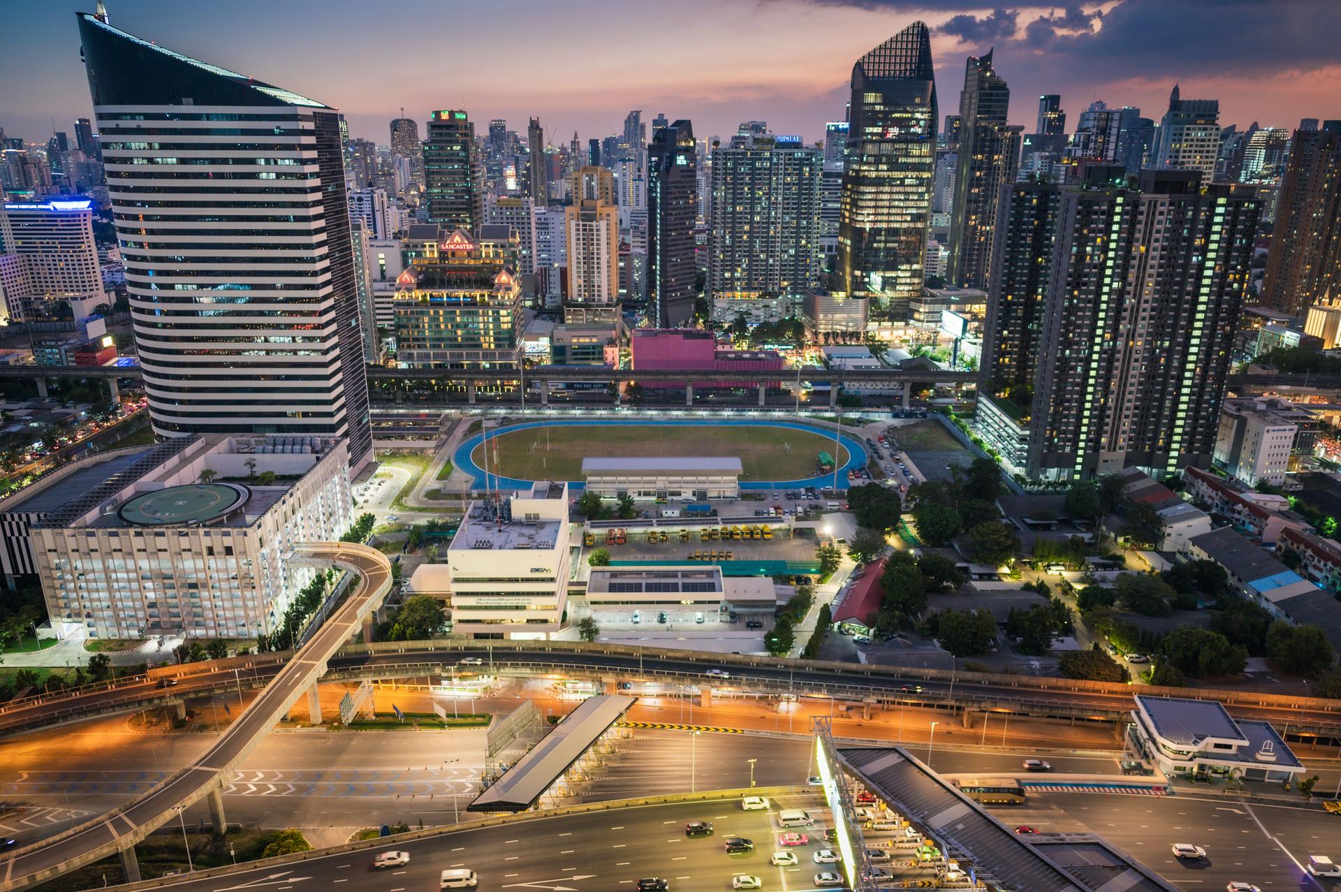 Top view bangkok 's traffic in 2024